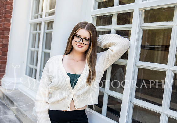 4570