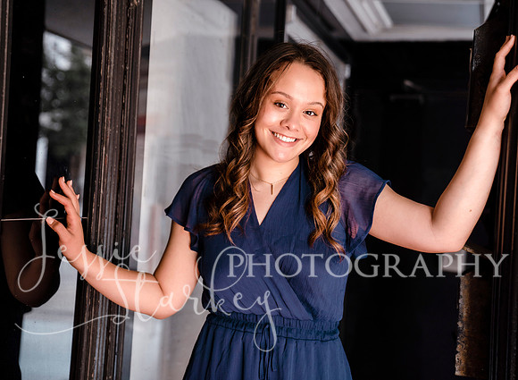5589
